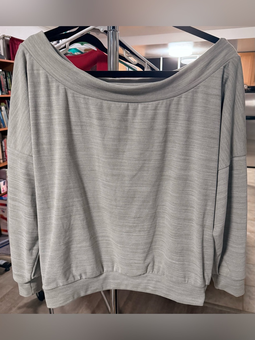 Brooklyn Isles Gray Long Sleeve Top